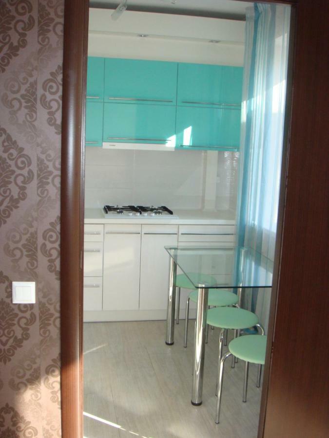 2 К.К.Люкс На Проспекте Мира,1, Г. Николаев Apartment Luaran gambar